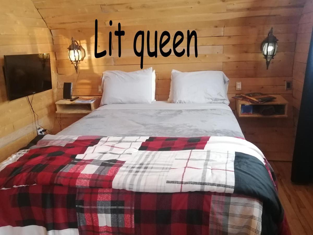 L'Oasis Du Pirate Bed & Breakfast Levis Bagian luar foto