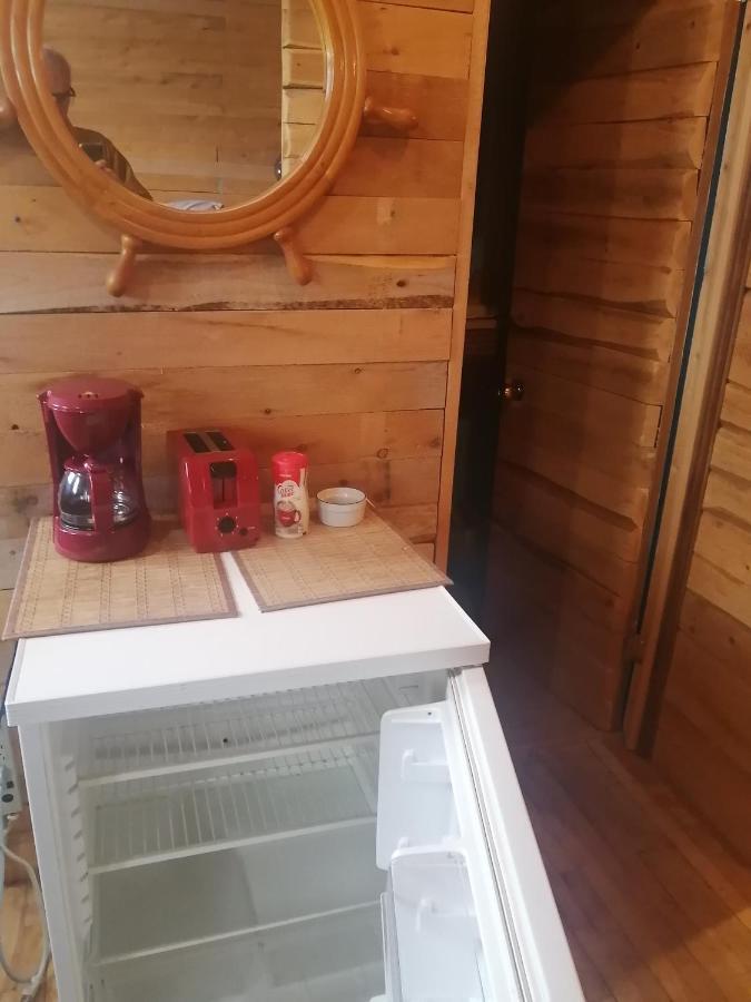 L'Oasis Du Pirate Bed & Breakfast Levis Bagian luar foto